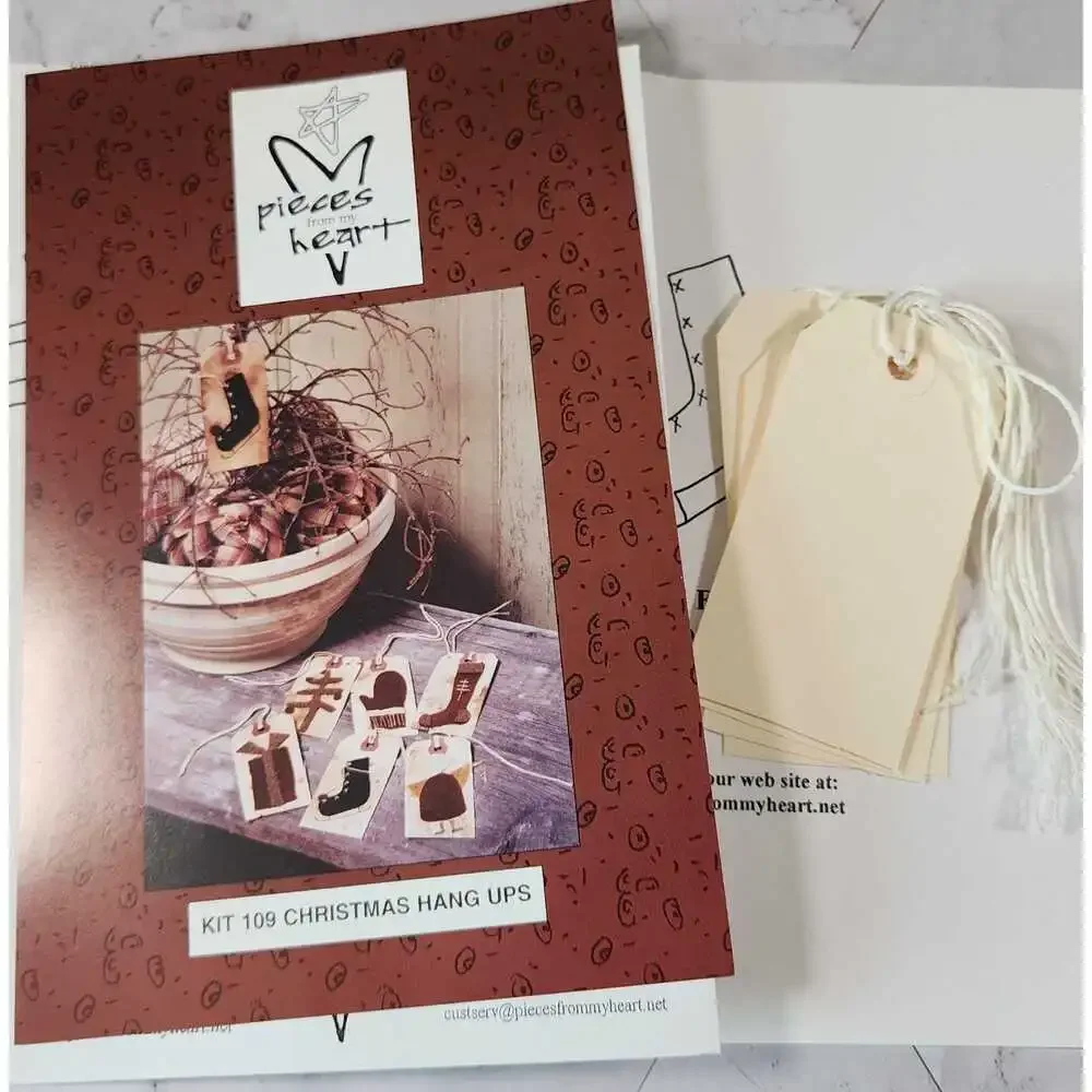 Christmas Gift Tag Kit – Uncut Tags, DIY Craft (Create 6)
